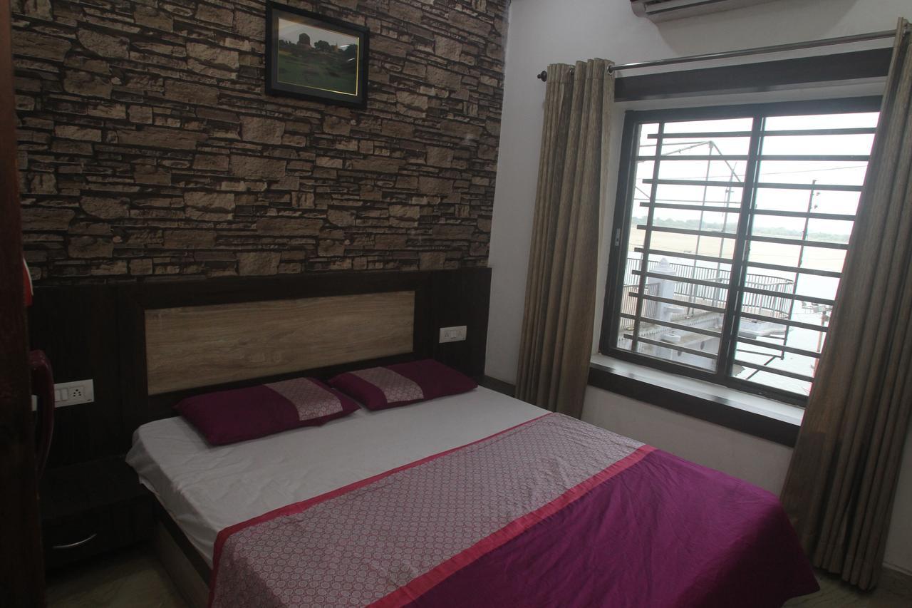 Alakhnanda Guest House Varanasi Exterior foto